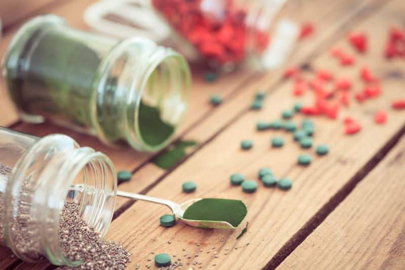 chia seeds and spirulina
