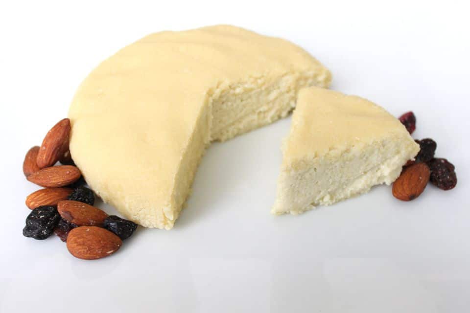 Exploring the World of Vegan Cheeses: A Guide to Dairy-Free Delights